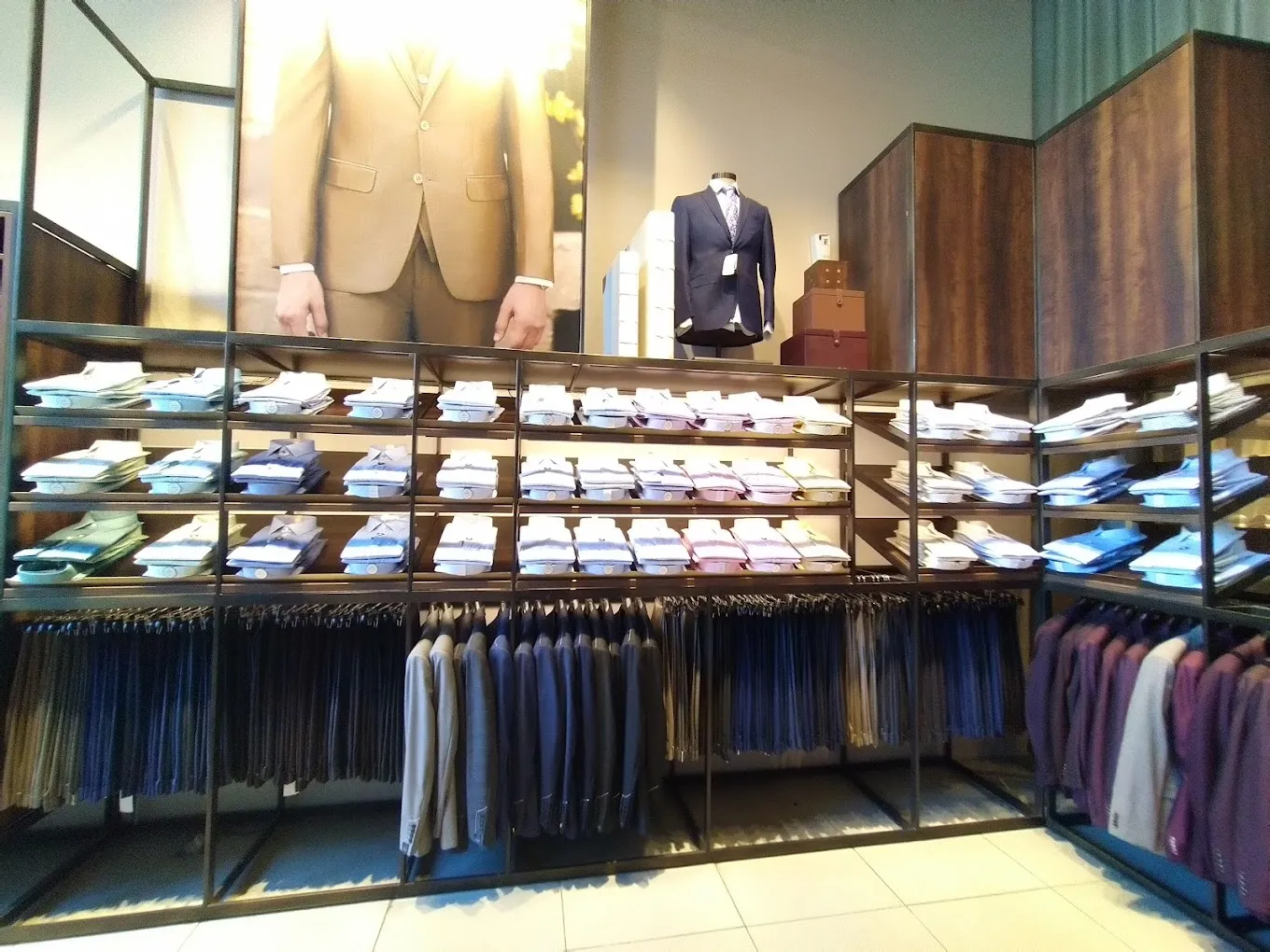 Raymond Shop